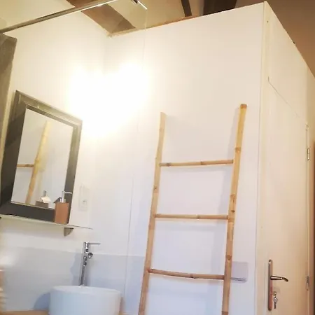 Oasis De Detente, 8 Chambres, Piscine Et Sauna. * Nantes