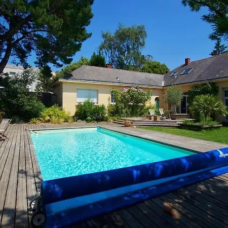 Feriehus Oasis De Detente, 8 Chambres, Piscine Et Sauna. *